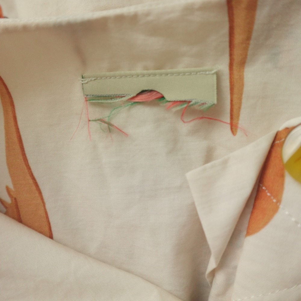 FARM Rio White Romper with Gold Shell Motif - Picture 4 of 16